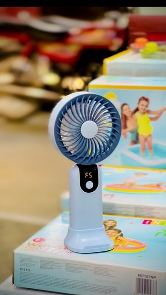 Mini portable fan
