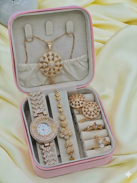 Beautiful gift box in jewellery and fancy watch with mini jewellery organiser box