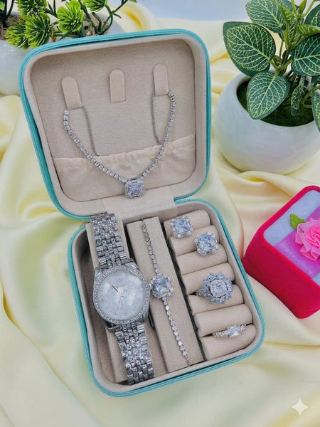 Beautiful gift box in jewellery and fancy watch with mini jewellery organiser box