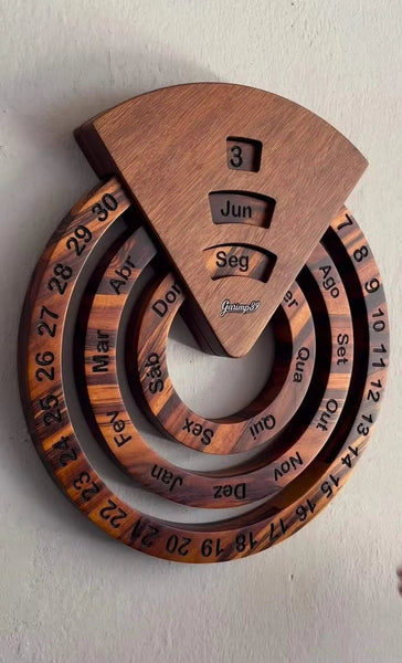 Wooden Rotating Circular Perpetual Calendar
