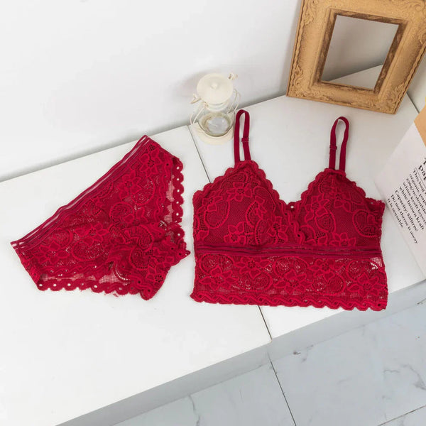 (30-36) ShoppingWears Brallete and Panty Set Free Size